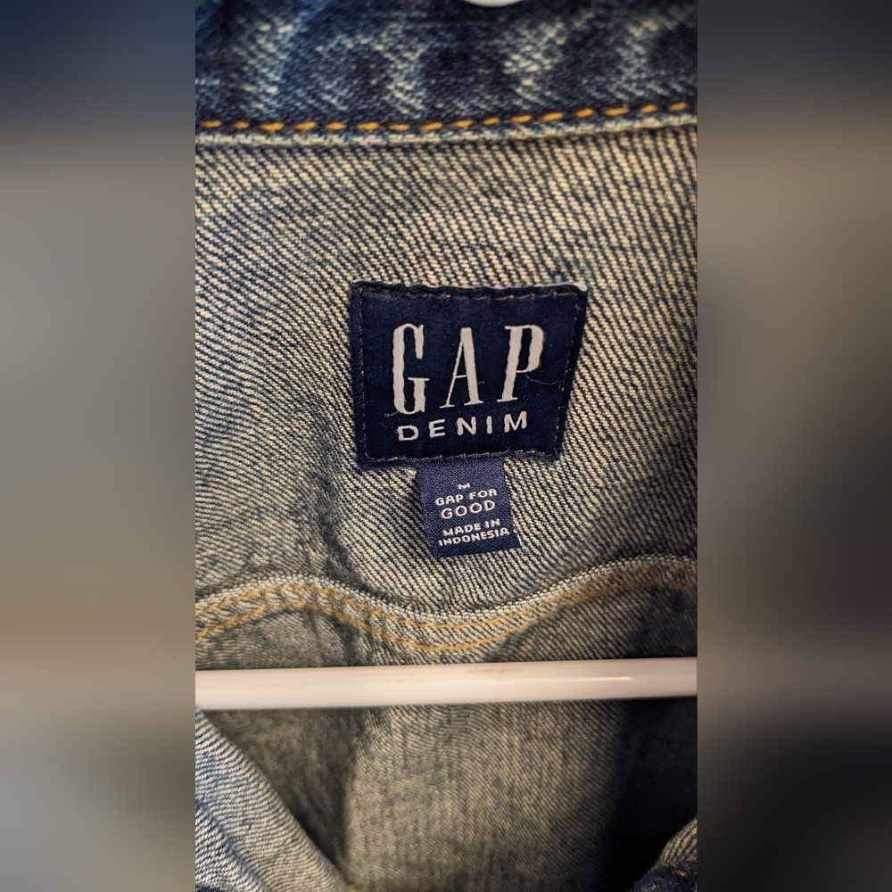 Jean jacket - Picture 2 of 3